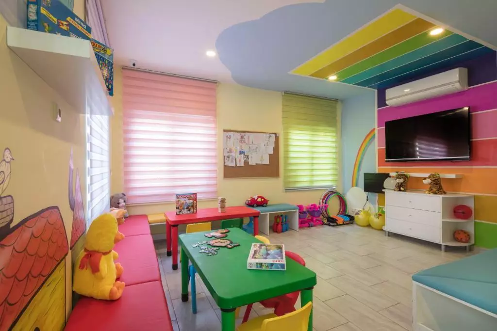 اتاق بازی هتل آیدین بی کویین آنتالیا